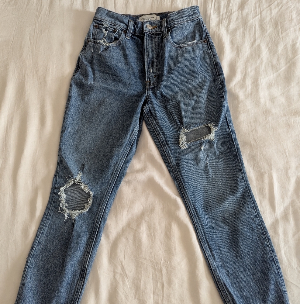 Abercrombie & Fitch Jeans Distressed
